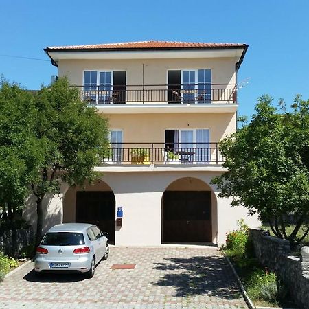 Apartments Claudia Smrika Exterior photo