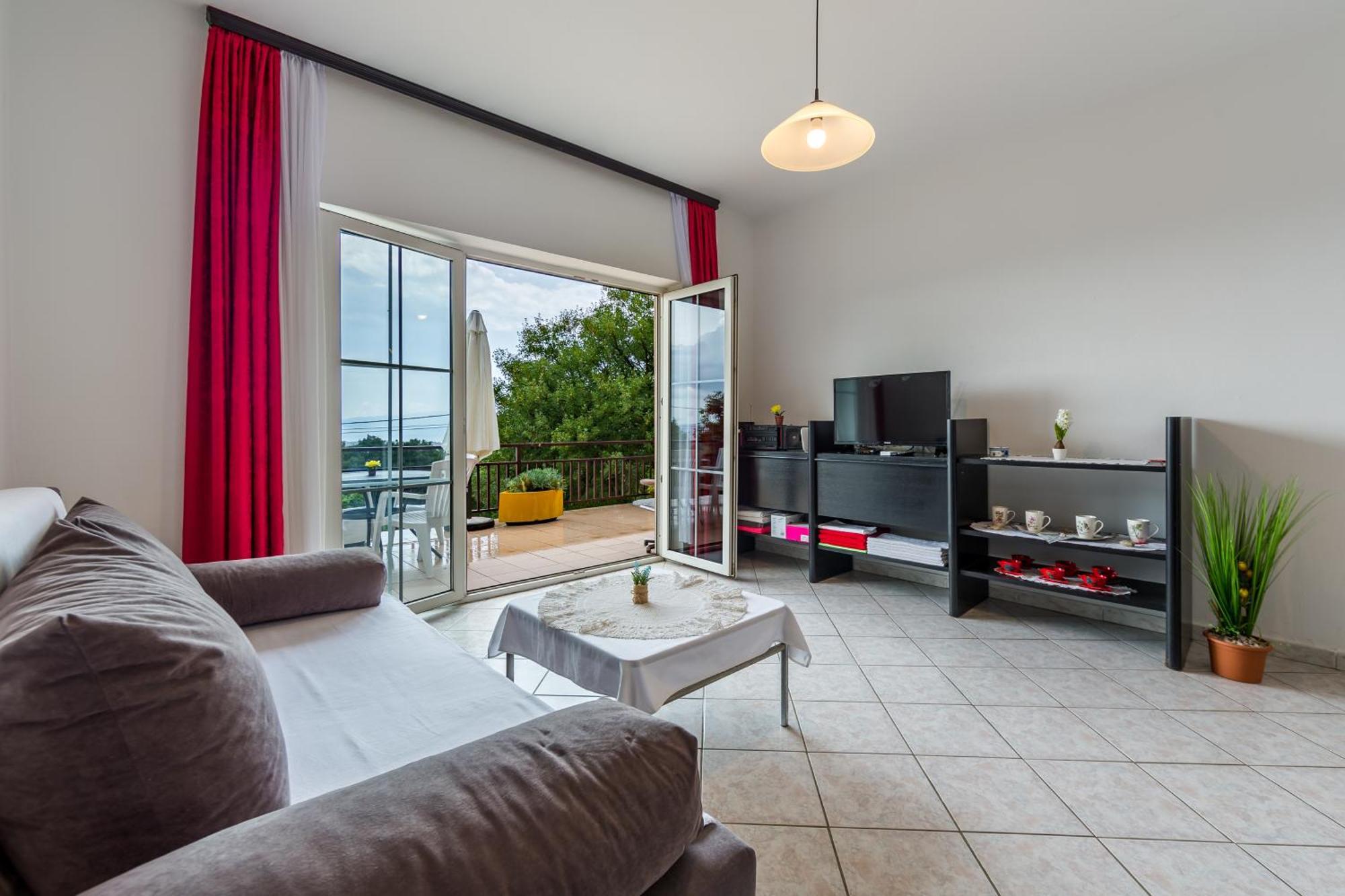 Apartments Claudia Smrika Exterior photo